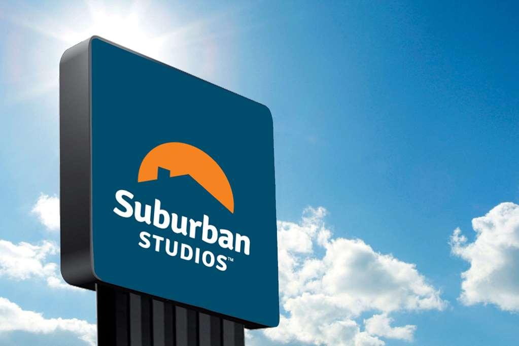 Suburban Studios Pueblo North Exterior photo